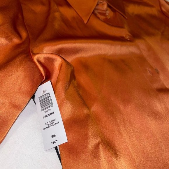 Babaton Industry Shirt, Size Medium - Picture 2 of 3